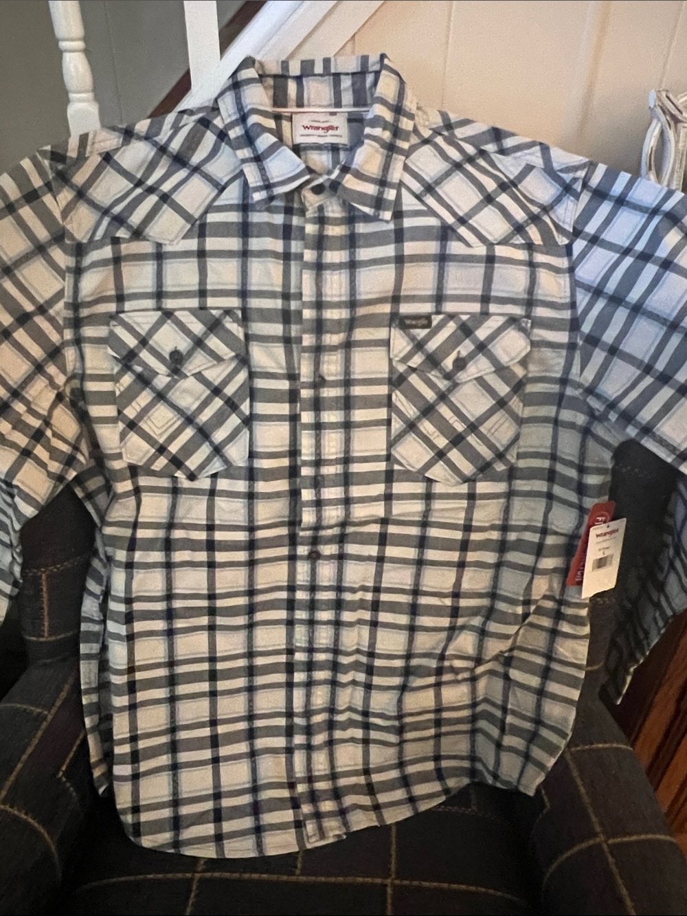 Wrangler Blue and White Plaid Button-Down Shirt